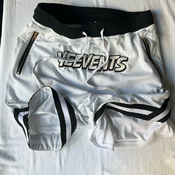 Iconic Men’s Sport Shorts size L, White, Yeevents Mesh Out Linning, Inside Liner - Picture 6 of 7